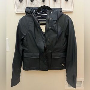 Abercrombie & Fitch Heavy-Duty Classic Juniors Rain Coat, Size M, NWOT
